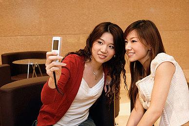 《幻想生活i》全球销量突破140万！官方发文庆祝